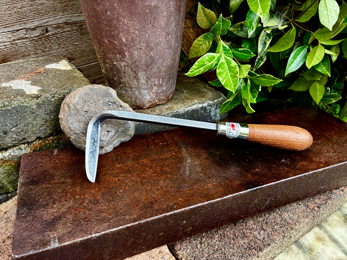 Red Pig Garden Tools: In the Weeds Set
