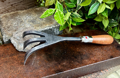 Red Pig Garden Tools: Rock On Set